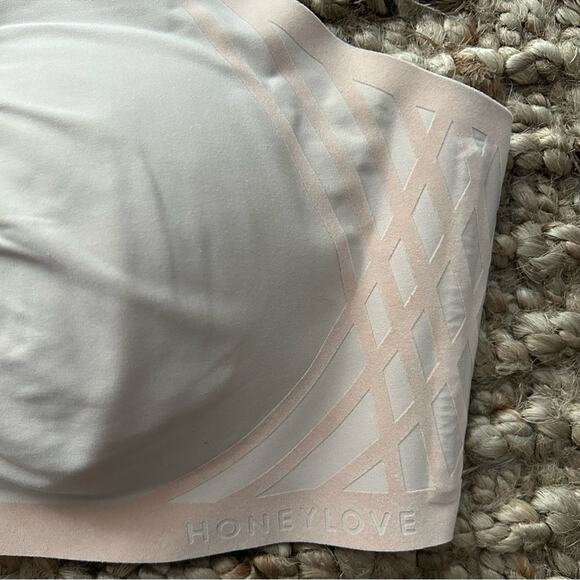Honeylove Silhouette Bra – Size XL – Sand (Best Seller)-like new - Picture 4 of 9